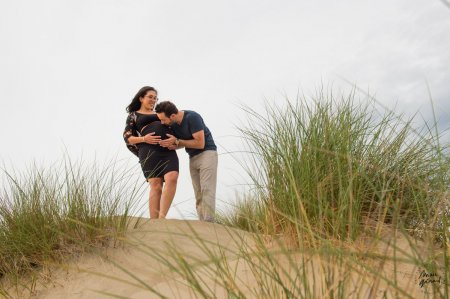 Photos de grossesse à la plage, Montpellier