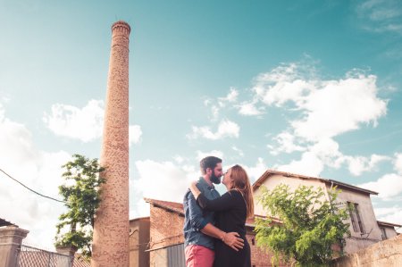 Séance engagement dans une ancienne distillerie